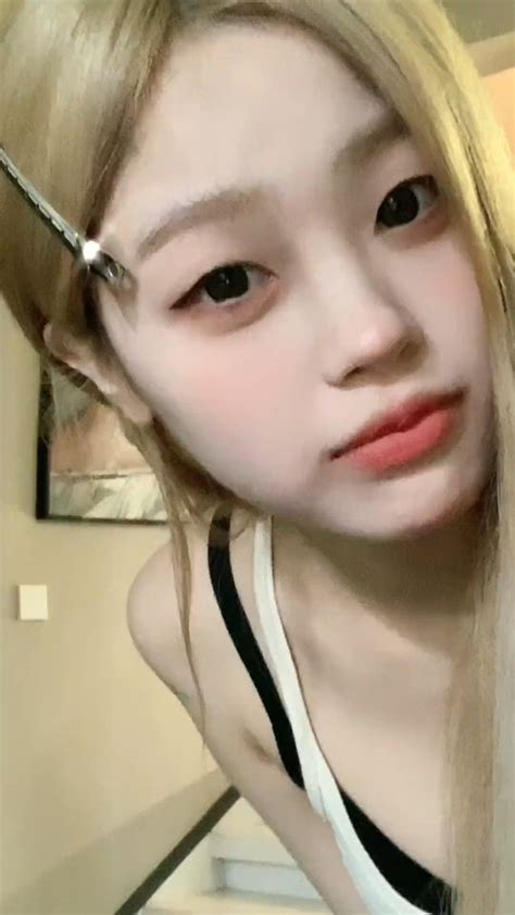 ♡𐌿ᥱρᥱⲙᥱɯκᥲ н᧐ ᧘ю ʙᥴᥱ᥊♡ (@.crmvx) .